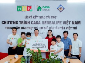 Image: Herbalife Vietnam Brings Good Nutrition to Needy Children