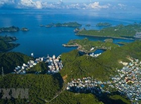 Image: Cat Ba island: An appealing tourist attraction in Hai Phong