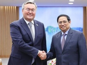 Image: Vietnam treasures traditional ties, multifaceted cooperation with Kazakhstan: PM