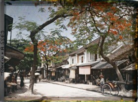 Image: The museum contains up to 1,382 photos of Vietnam: Colorful Hanoi Mid-Autumn Festival