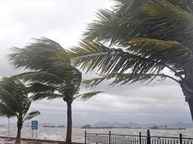 Image: Philippines forces school closure, evacuations due to storm Ma-on