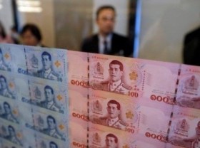 Image: Thai baht surges on prospect of tourism recovery