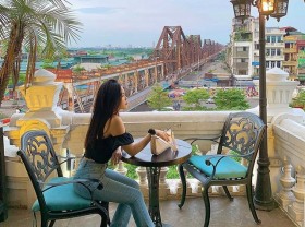 Image: Lap at 3 high-rise cafes with beautiful views to enjoy Hanoi’s autumn
