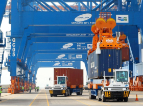 Image: Export value up but sustainability needed