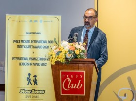 Image: Vietnam receive two prestigious international awards for prioritizing safe school zones