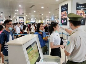 Image: Chip-based ID cards can be used for airport check-in