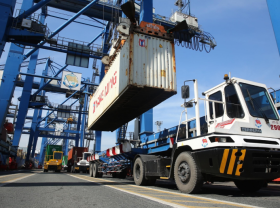 Image: Foreign trade value to exceed US$700 billion