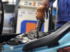 Image: Gasoline queues