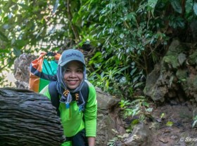 Image: The girl set a record to go to Son Doong – the largest cave in the world 120 times completely… for free