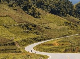 Image: The scenery of Moc Chau in the early winter days makes the virtual life enthusiasts unable to miss