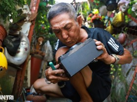 Image: After over 30 years of picking up trash, the old man in Ho Chi Minh City has a fortune of tens of thousands of dollars