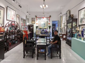 Image: Collection marking 200 years of Chinese in Saigon