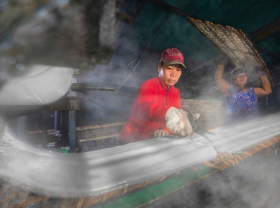 Image: Colorful sweet potato flour craft village