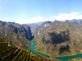 Image: Ha Giang tourism captivates visitors