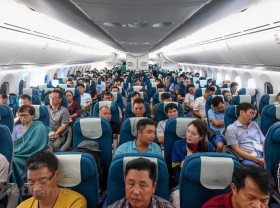 Image: Air passenger traffic soars in November