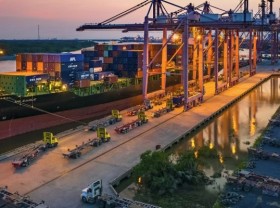 Image: High logistics costs erode competitiveness of Vietnam businesses