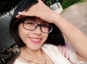 Image: The 9x girl who left the city and returned to her hometown to help reduce financial pressure and find happiness in her soul