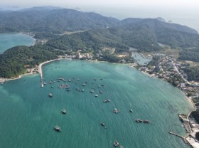 Image: Unspoiled beauty on Thanh Lan island