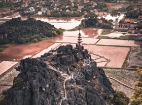 Image: Mua Cave: A beautiful destination that young people cannot miss during the New Year holiday