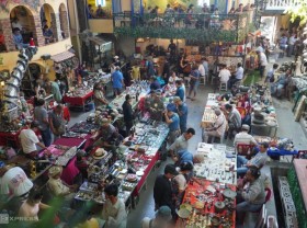 Image: Antique market in the heart of Saigon