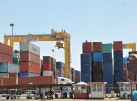 Image: Gov’t issues resolution on logistics development