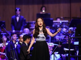 Image: Christmas comes to Saigon opera house
