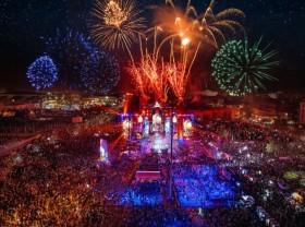 Image: World-renowned artist, Vietnamese singers join mega music event in HCMC