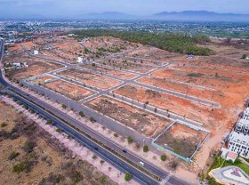 Image: Binh Thuan Province vice chair arrested over alleged land violations