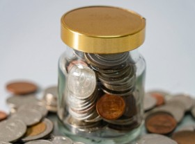 Image: Cash-strapped lenders