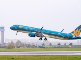 Image: Vietnam Airlines resumes regular flights to China