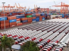 Image: Vietnam’s auto imports shoot up in November