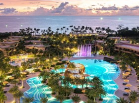 Image: Celebrating festive season at Pullman Phu Quoc Beach Resort