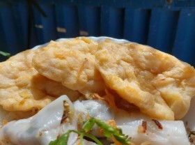 Image: ﻿Fried squid paste in Halong Bay