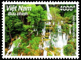 Image: What is special about the 4 waterfalls introduced on the latest stamp set of Vietnam Post?