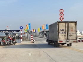 Image: Five ferries to be mobilized for temporary Rach Mieu ferry terminal