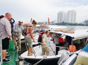 Image: HCMC eyes 40 million domestic and int’l visitors in 2023