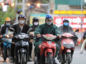 Image: Rainy in Mekong Delta, cold in northern Vietnam