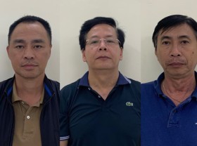Image: Three Vietnam Register officials charged with bribe taking