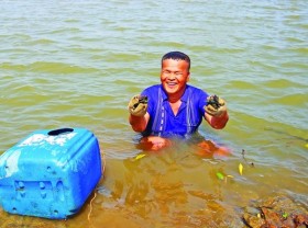 Image: The thrilling story of blind ‘Otter’ in the Southwest Sea