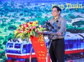 Image: Work starts on Nha Trang-Saigon railway upgrade project