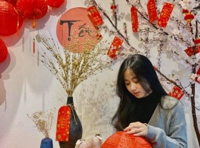 Image: Check-in cafes decorated with beautiful Da Nang New Year decorations like magazine covers