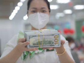 Image: A flexible forex policy