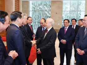 Image: Party chief attends Govt’s teleconference with provinces