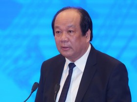 Image: Warning issued against former Govt Office chief