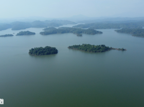 Image: The unspoiled beauty of the place known as “Ha Long Bay” on land in Thanh Hoa