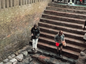 Image: Visit Bac Ninh on the first day of the year, where there is a clear Jade Well visited by many young people
