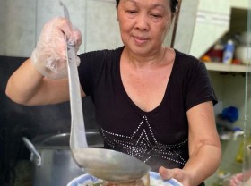 Image: Delicious restaurants, even though Ho Chi Minh City is hidden in a deep valley, are still discovered by foodies