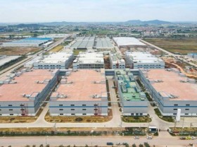 Image: Apple contractor Foxconn leases new site in Vietnam