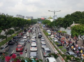Image: HCMC wants to build multi-storey car parks