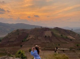 Image: Camping in Chu Nam to see the heaven of clouds at an altitude of 1,472m